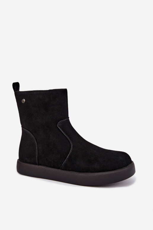 Geïsoleerde suède schoenen voor dames Tai turiciejka K7800-01 in zwarte kleur