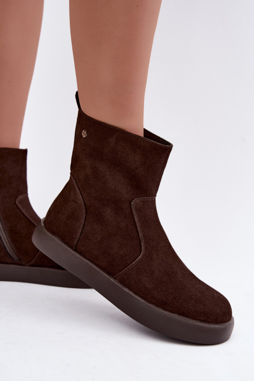 Geïsoleerde suède schoenen voor dames Tai turiciejka K7800-02 in chocolade kleur
