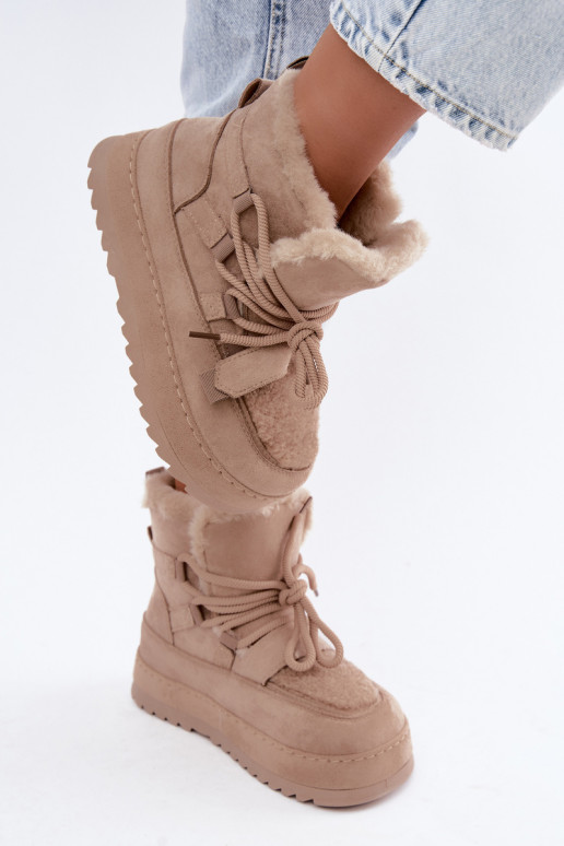 Zandkleurige veterschoenen voor de winter op platform Coraliah