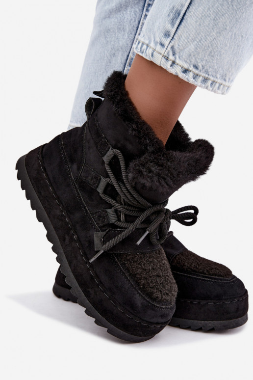 Zwarte veterschoenen voor de winter op platform Coraliah
