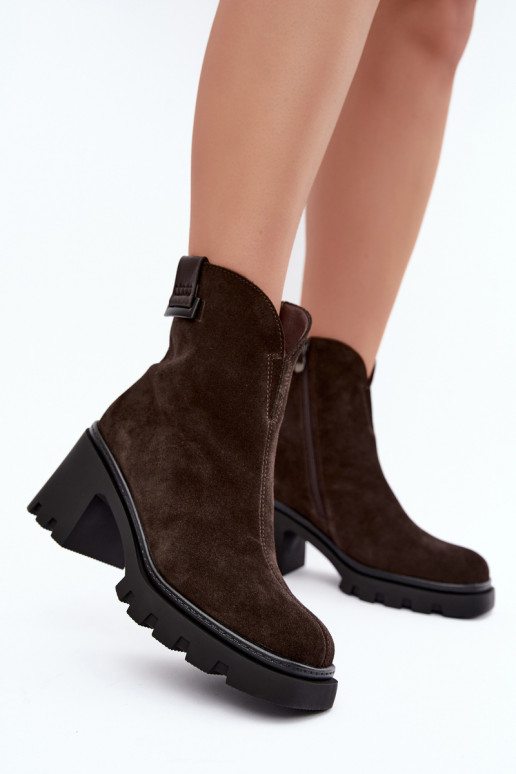 Gevoerde schoenen van faux suede met hakken T.Sokolski SH Z26-428 chocolade