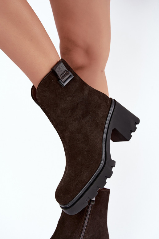 Gevoerde schoenen van faux suede met hakken T.Sokolski SH Z26-428 chocolade