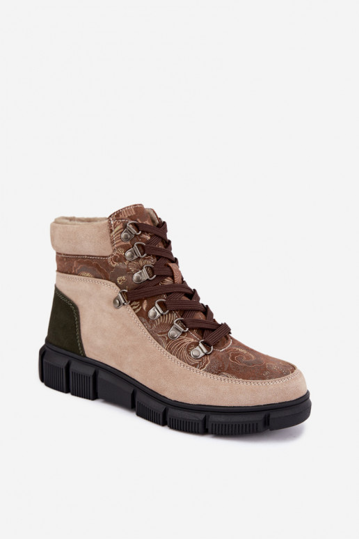 Gevoerde dames enkellaarsjes van faux suede zandkleur INanelia