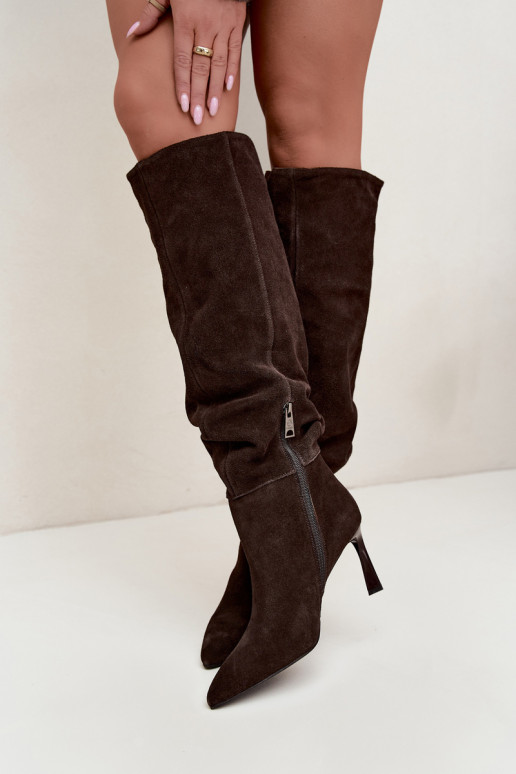 Faux suede lange laarzen Slouchy met dunne hakken Vinceza 89170 in chocoladekleur