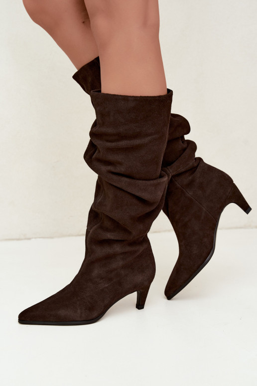 Faux suede geïsoleerde lange laarzen Slouchy met hakken Vinceza 89167 in chocoladekleur