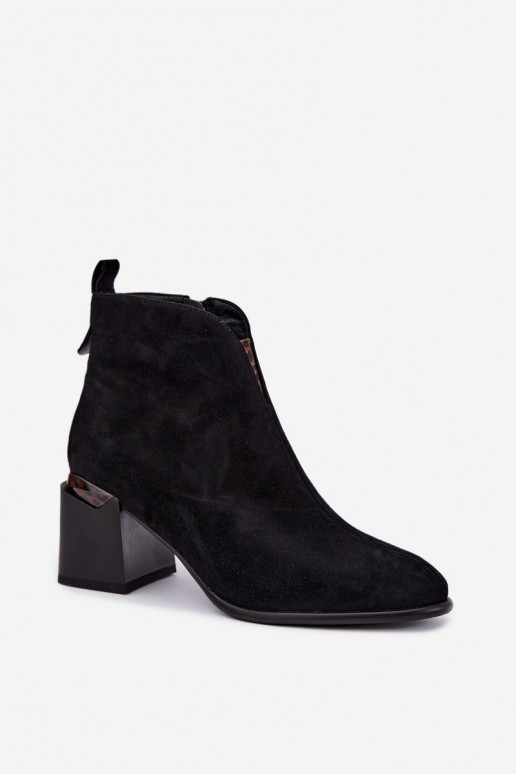 Faux suede warme enkellaarsjes met hakken in zwarte kleur Laverelle