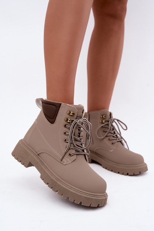 Geïsoleerde dames schoenen, zandkleur Sarvella