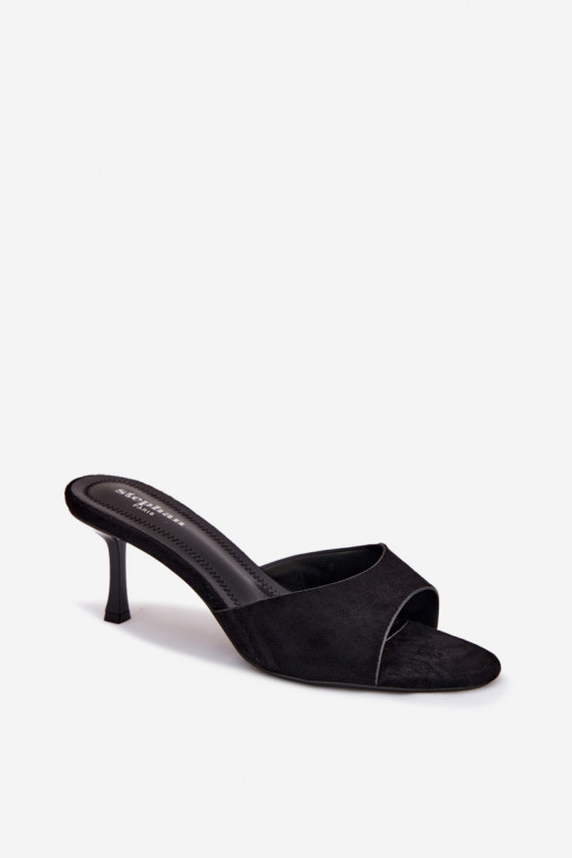 Slippers van faux suede met dunne hakken in zwarte kleur Melissea