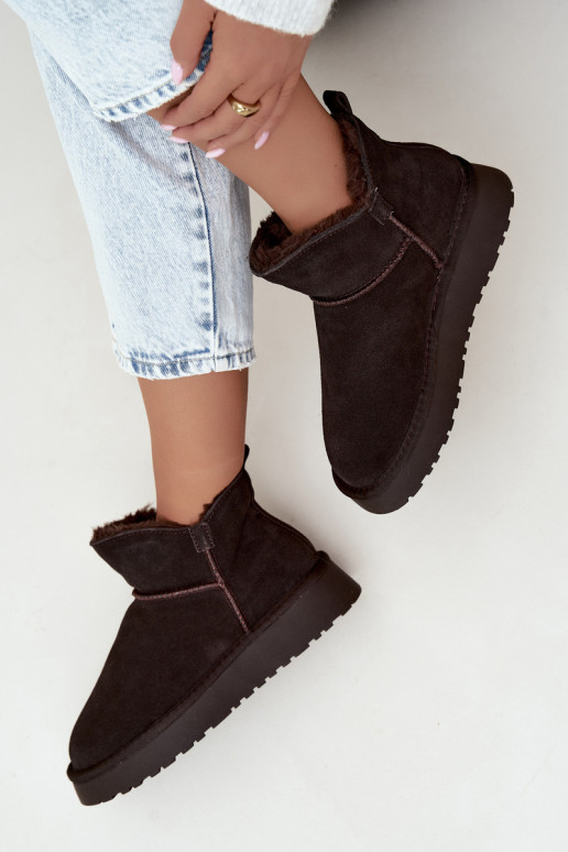 Sneeuwlaarzen van faux suede met isolatie en bont binnenin Vinceza 97961 chocoladekleurig
