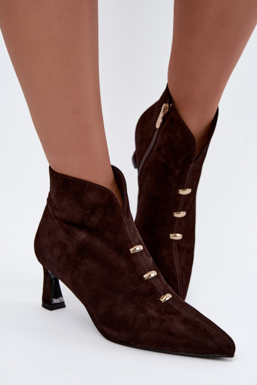 Leren suède dames geïsoleerde schoenen met hakken D&A CR62-3496 in chocoladekleur