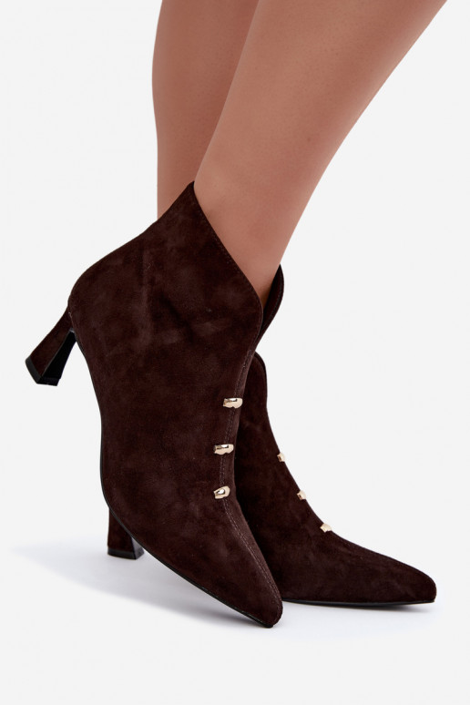 Leren suède dames geïsoleerde schoenen met hakken D&A CR62-3496 in chocoladekleur