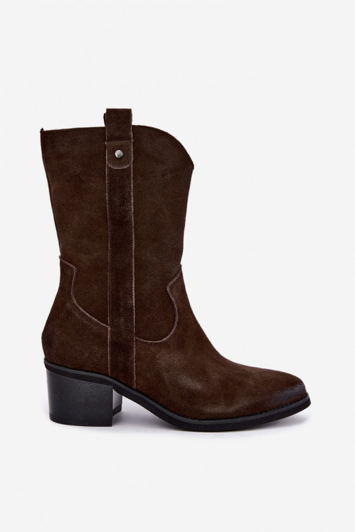 geïsoleerde cowboy-stijl enkellaarsjes met hakken Vinceza 133106 in chocolade