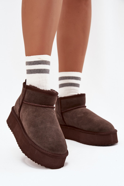 Dames sneeuwlaarzen van faux suede met platform Vinceza 97962 in chocolade kleur