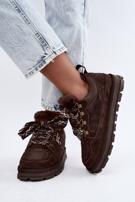 Sneeuwlaarzen met veters van faux suede GOE UU2N4921 CzekoladoĮe