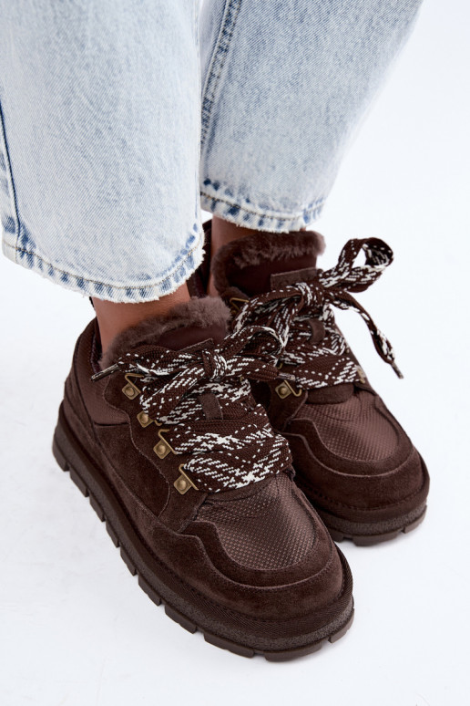 Sneeuwlaarzen met veters van faux suede GOE UU2N4921 CzekoladoĮe
