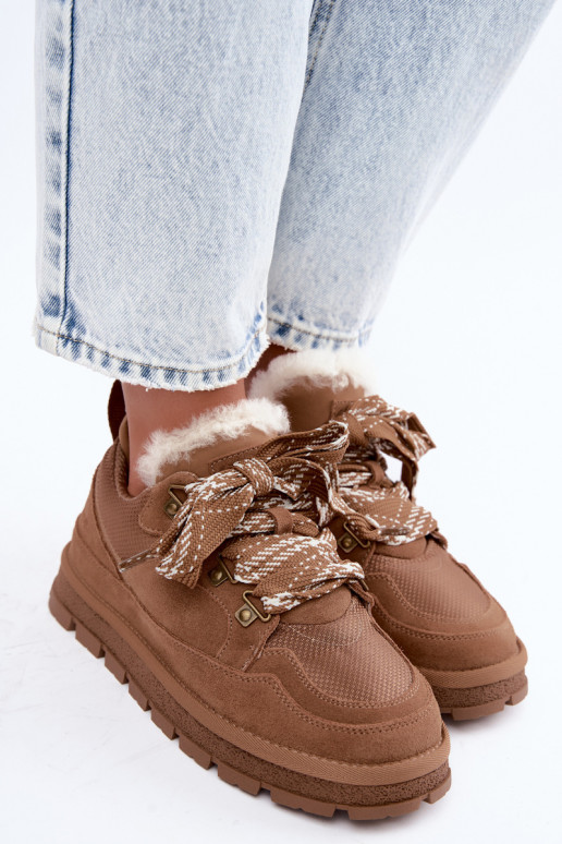 Bruine sneeuwlaarzen met veters van faux suede GOE UU2N4922