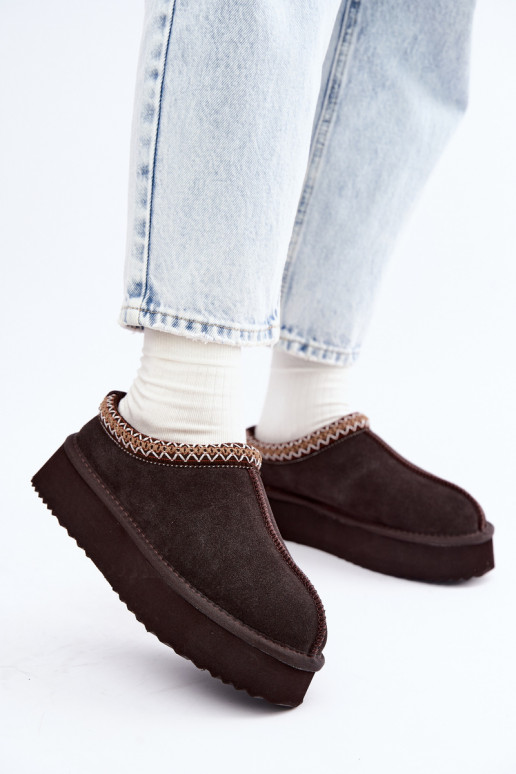 Faux suede sneeuwlaarzen met decoratieve streep Vinceza 97972 chocolade