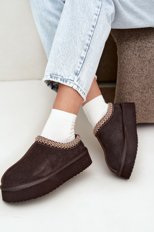 Faux suede sneeuwlaarzen met decoratieve streep Vinceza 97972 chocolade