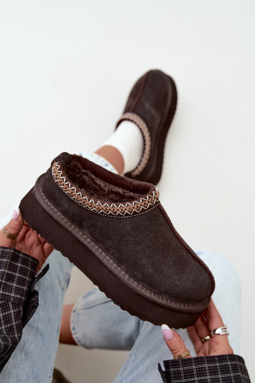 Faux suede sneeuwlaarzen met decoratieve streep Vinceza 97972 chocolade