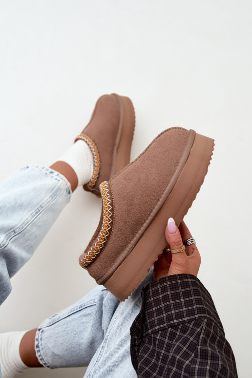 Faux suede sneeuwlaarzen met decoratieve streep Vinceza 97972 zandkleurig