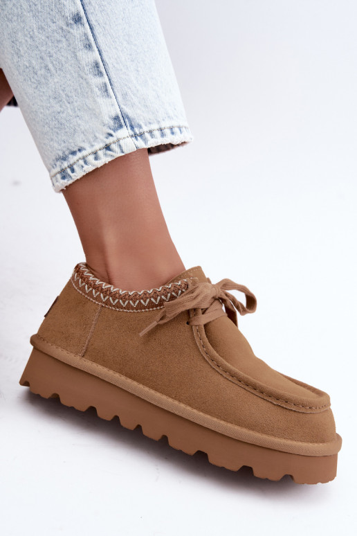 Faux suede sneeuwlaarzen met geborduurde elementen D7868-29 bruin
