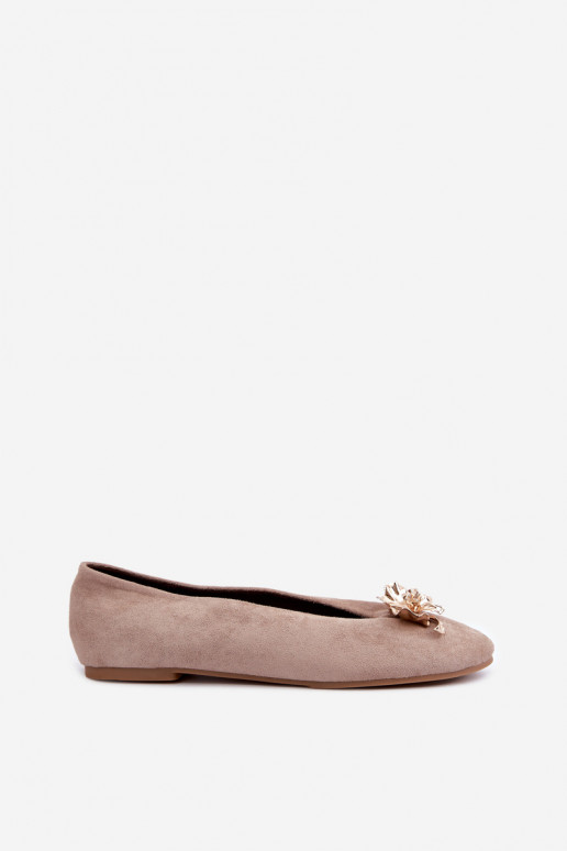Ballet flats met versieringen in zandkleur Briellea