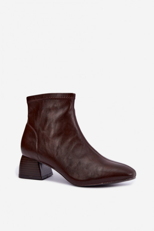 Estelle faux leather enkellaarsjes in chocoladekleur