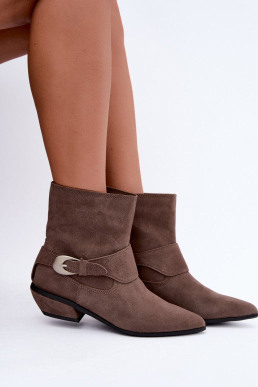 Geïsoleerde Serenelle enkellaarsjes cowboy-stijl van faux suede in zandkleur
