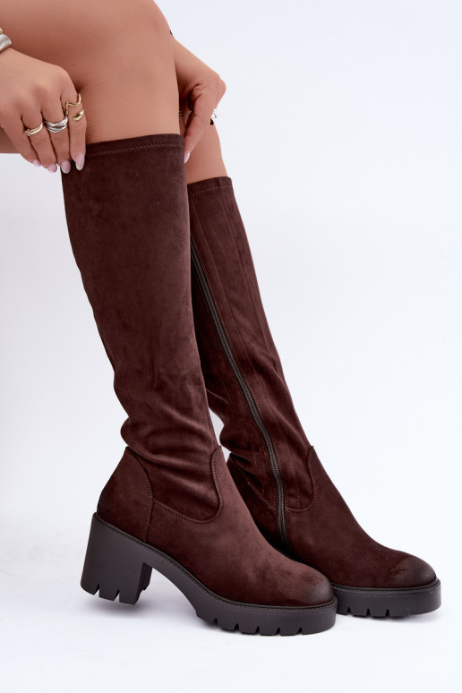 Laarzen tot boven de knie van faux suede met hakken chocolade Vinceza 58332
