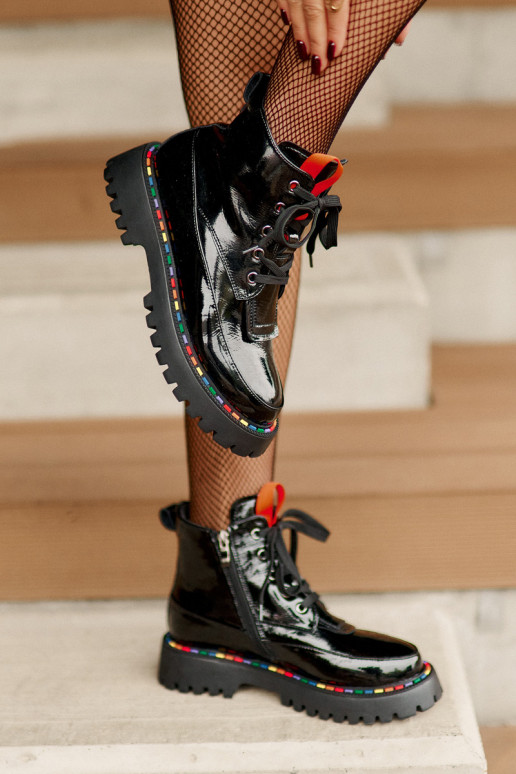 Leren werkankle boots met lak effect zwart Anafra
