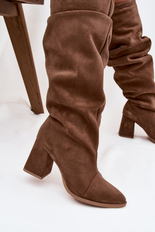 Bruine laarzen van faux suede met hakken Zazoo 4228
