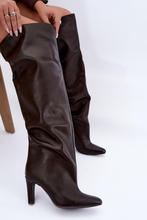 Instap dames hoge laarzen met spitse hakken boven de knie in chocolade Emorine