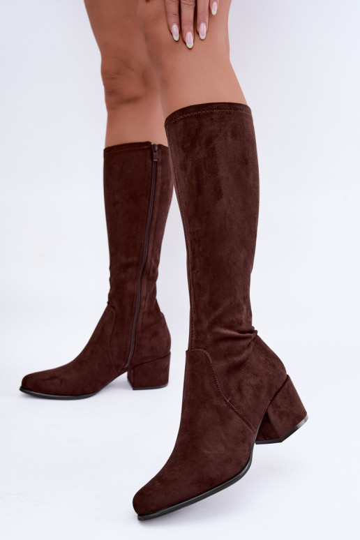 Dames kniehoge laarzen met lage hakken in chocolade faux suede Sergio Leone KZ212