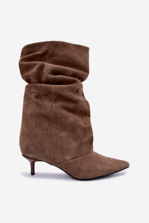 instapankleboots met hakken van faux suede in khaki kleur Cindrelle