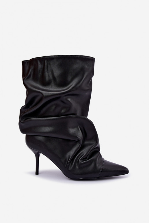 gekruiste warme instapankleboots met dunne hakken in zwarte kleur van faux leer Greselle