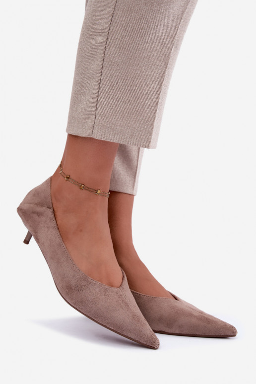schoenen met lage hak in zandkleur Joresta
