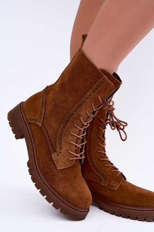 Gevoerde bruine veterschoenen van suede Rasvena