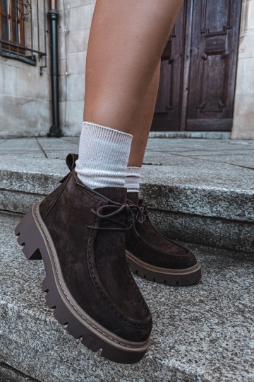 Gevlochten enkellaarsjes in faux suede bruin Farella