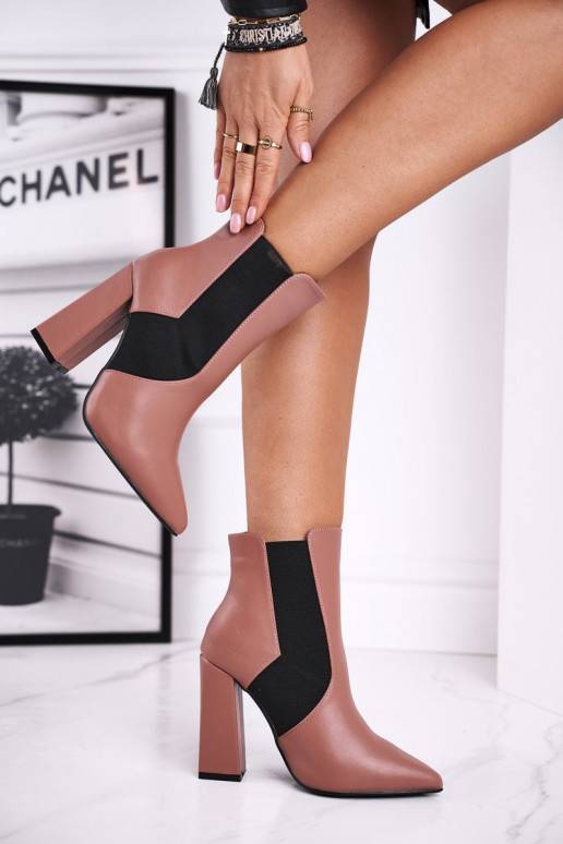 Dameslaarzen met hakken in roze kleur  - 1 Dameslaarzen met hakken in roze kleur  - 1