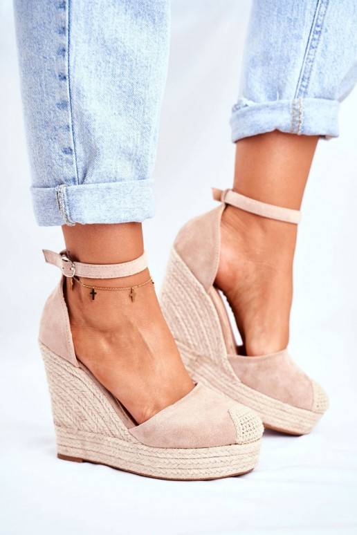 Plateausandalen beige