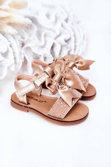 Sandalen voor kinderen met linten in goudkleur