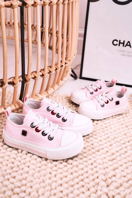 Kindersneakers van het klassieke... Kindersneakers van het klassieke...