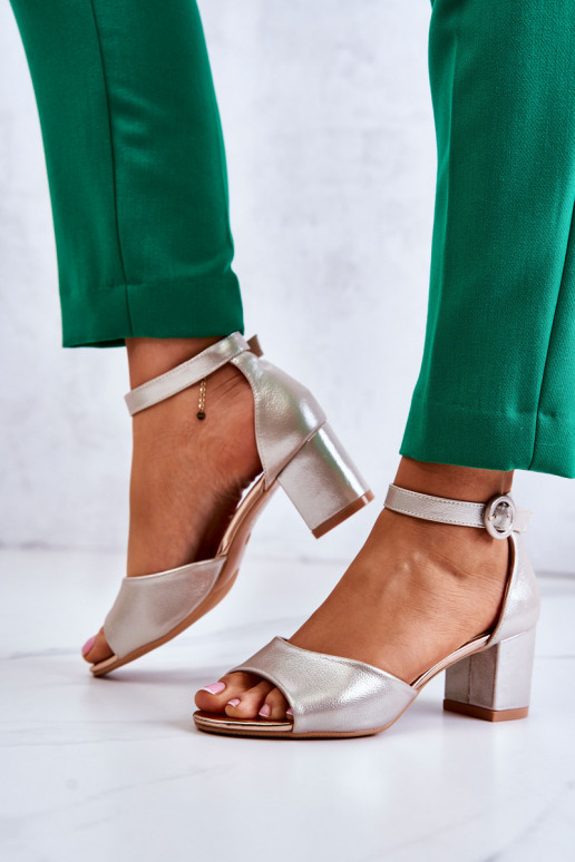 Damessandalen met hak Vinceza goudkleur