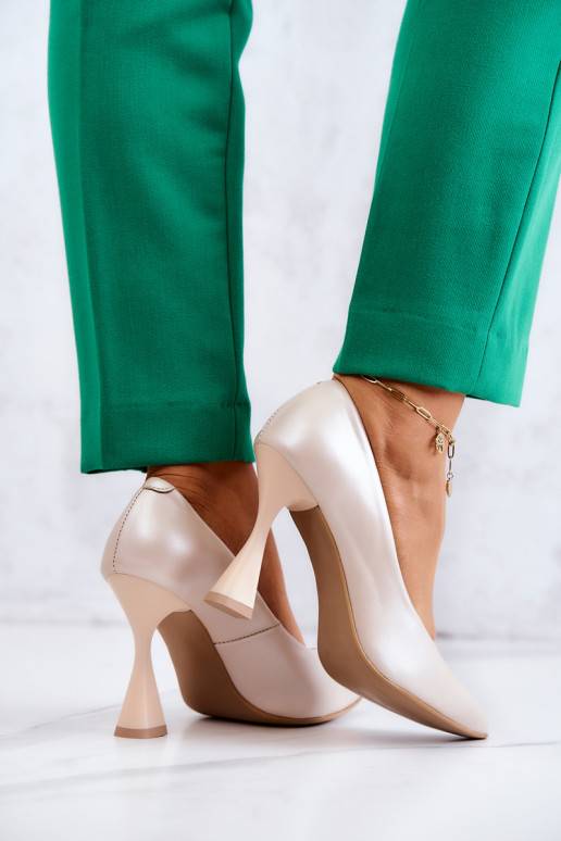 Modieuze schoenen Schoenen beige kleur