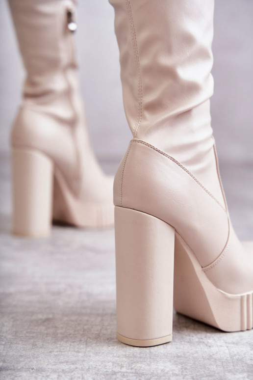 Beige lange laarzen met plateau Beige lange laarzen met plateau