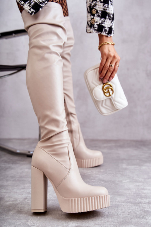 Beige lange laarzen met plateau Beige lange laarzen met plateau