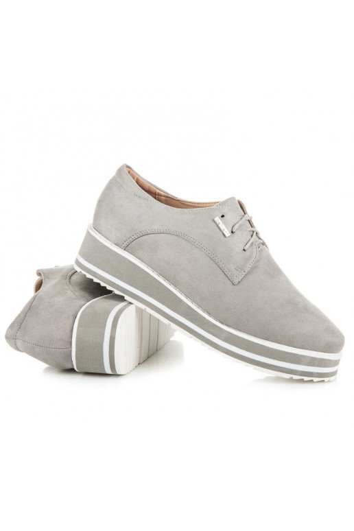Grijze vrijetijdsschoenen Grijze vrijetijdsschoenen