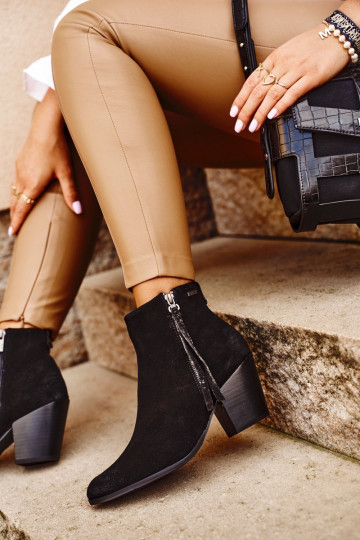 Zwarte laarzen met hoge...