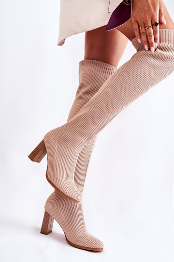 Klassiek model lange schoenen met hak in beige kleur Laossi