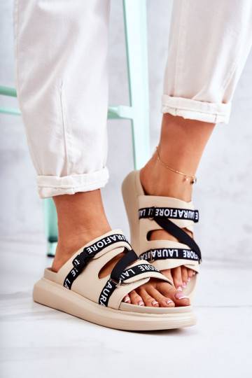 Modieuze pantoffels La.Fi...